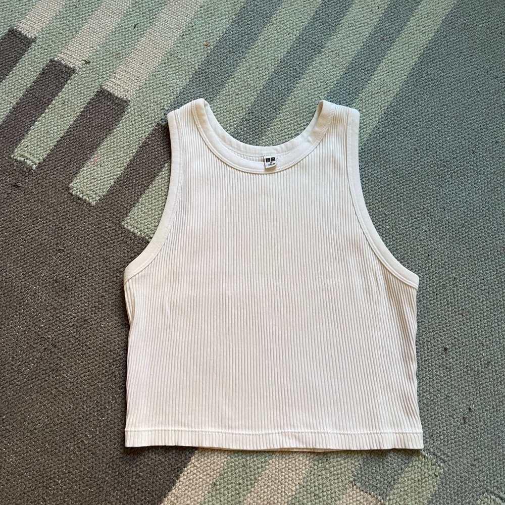 Uniqlo White Ribbed Top extra small xs cropped tank cotton